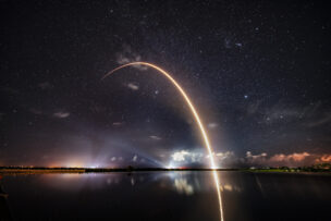 Breaking Down SpaceX’s $8B Spectrum Buy and Paths the Company Can Take  Into Mobile